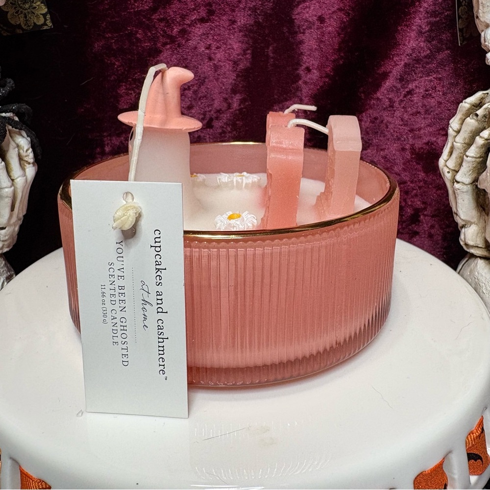 Cupcakes & Cashmere Pastel Pink Halloween Ghost Daisy Grave Stone 3 Wick Candle - Picture 2 of 12